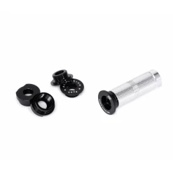 Fourche RADIO Race Solar 20″ Tapered Matte Black Carbone -Accessoires Vélo Soldes Fourche RADIO Race Solar 20 Tapered Matte Black Carbone 1