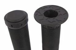 Poignées KHE Shola -Accessoires Vélo Soldes KHE Shola grips 1 3nWMtV812SW8zZ
