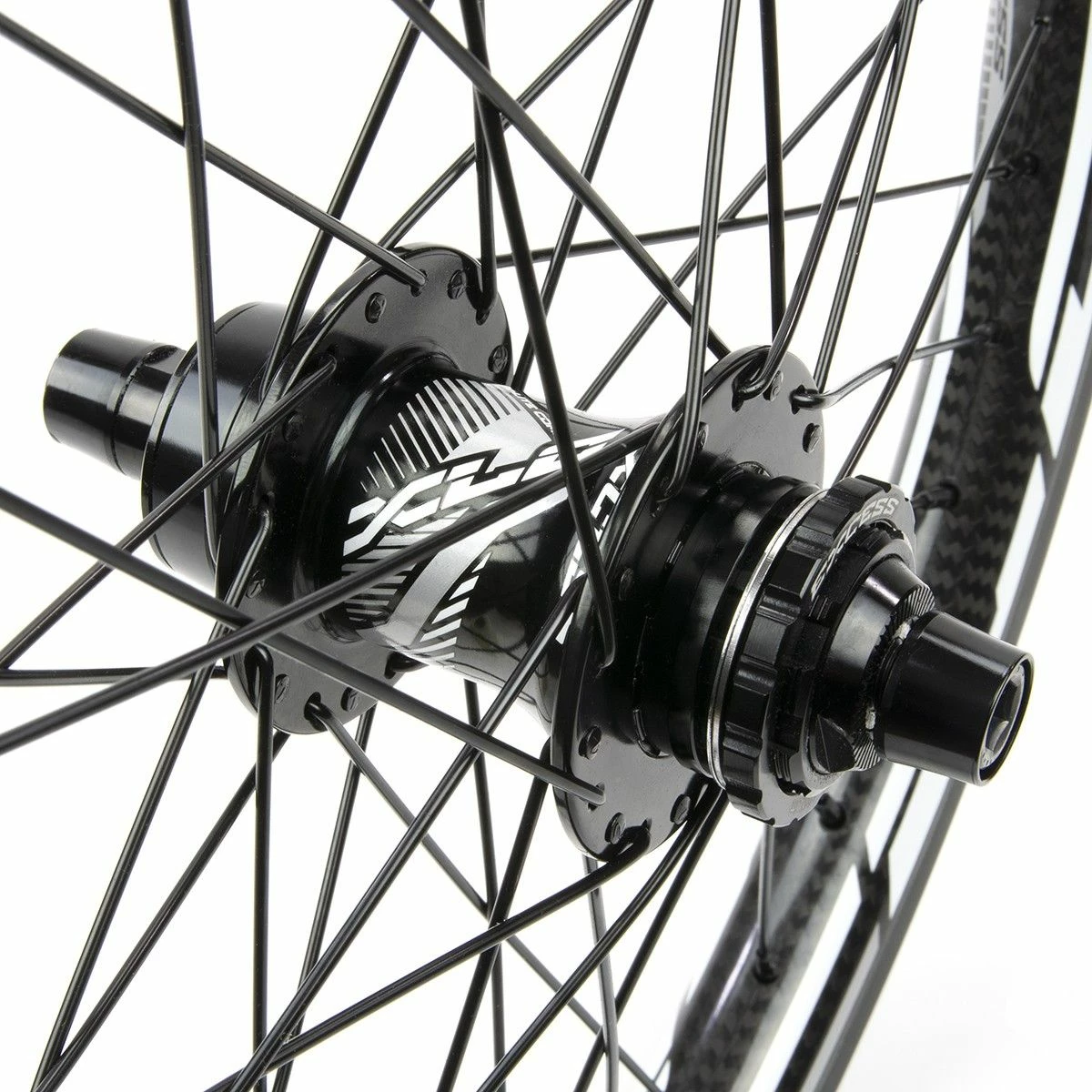 Paire De Roues EXCESS XLC-3 Pro 20″ 406 3K Gloss Disk 8 Paire De Roues EXCESS XLC-3 Pro 20″ 406 3K Gloss Disk – Image 6