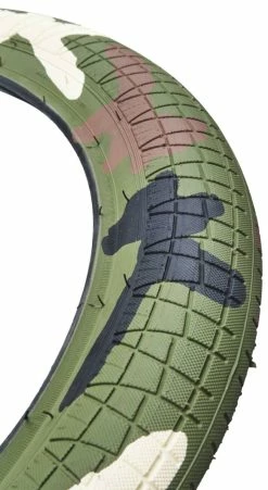 Pneu FAMILY 2.30″ -Accessoires Vélo Soldes Pneu FAMILY 2.3022 camo